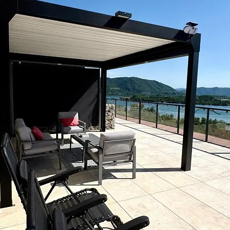 Διαμέρισμα Evasion Au Bord Du Rhone *